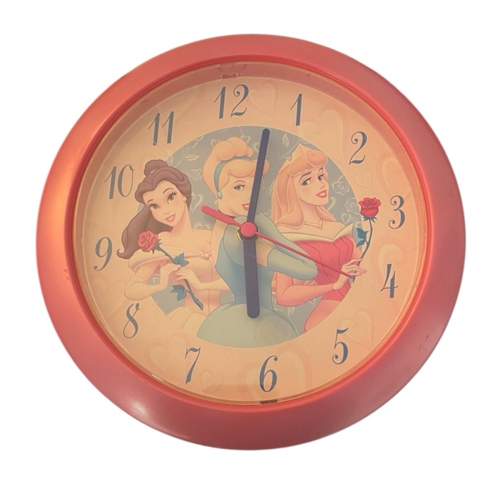 Disney Princess Wall Clock - Pink - Early 2000’s collector item